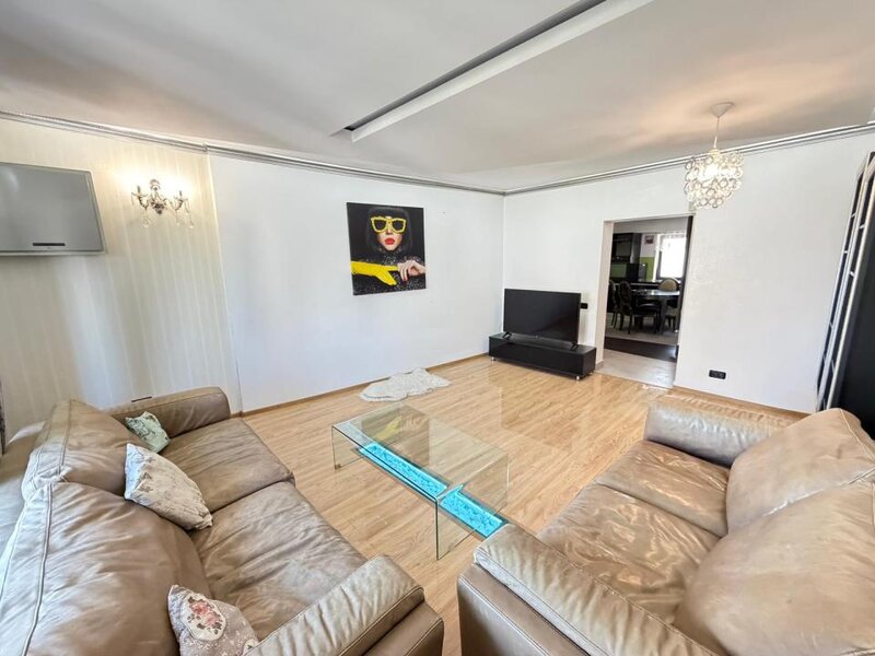 Octavian Goga, apartament 3 camere,